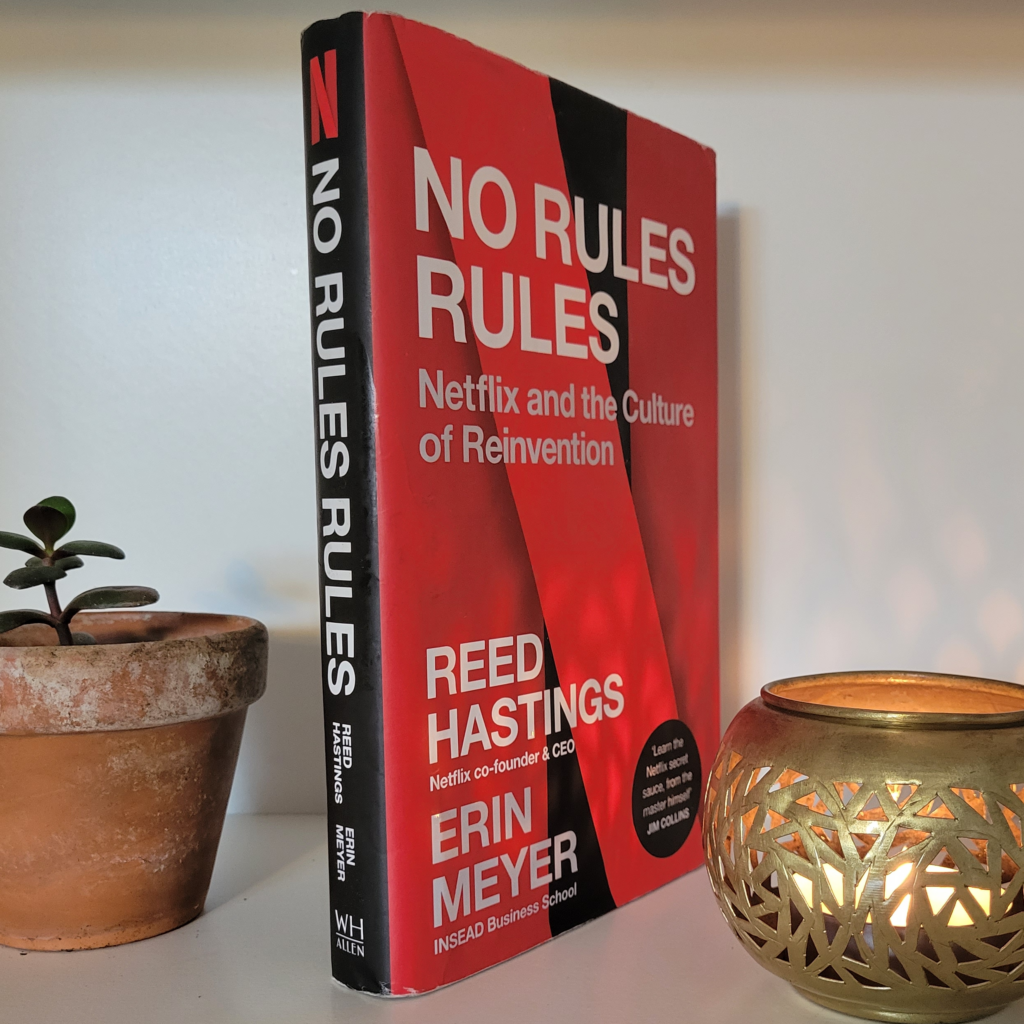 Front cover of No Rules Rules: Netflix and the Culture of Reinvention by Reed Hasting and Erin Meyer